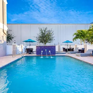 La Quinta By Wyndham Tampa Hotel