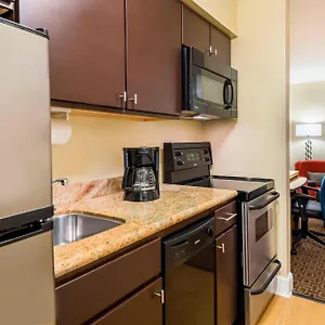 Towneplace Westshore/airport Hotel